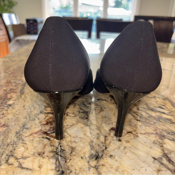 Bruno Magli Brown Satin Pumps - Picture 5 of 10